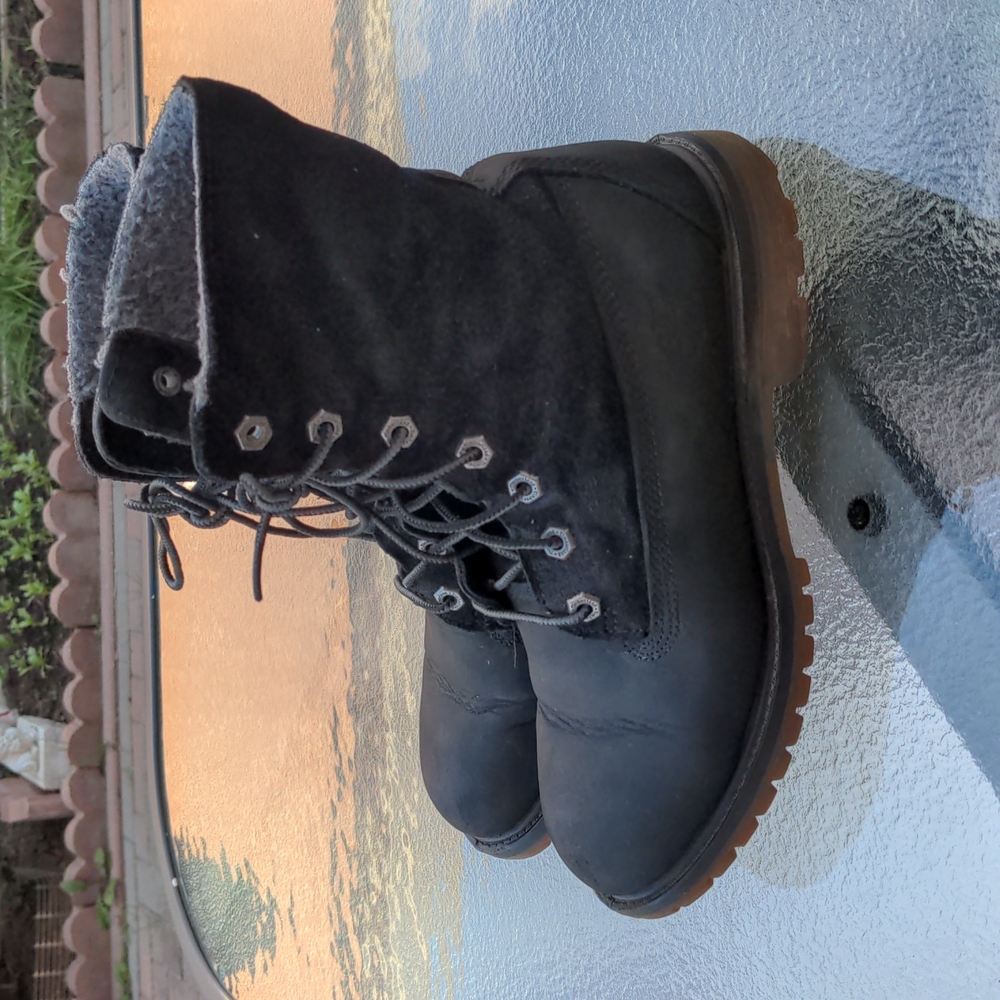 Black timberland waterproof boots